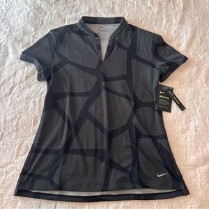 Nike Black Geometric Short-Sleeve Athletic Tee